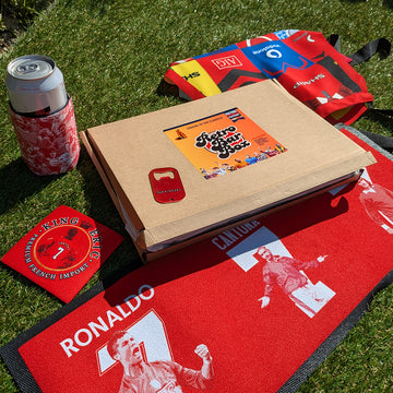 Manchester Red - Retro Bar Box - The Perfect Time Capsule Gift Box for Football Lovers