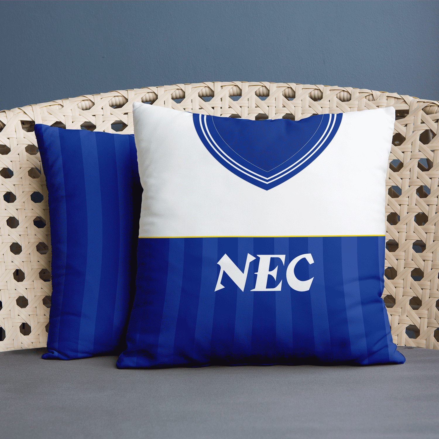 Everton-1986 Home - 45cm Cushion
