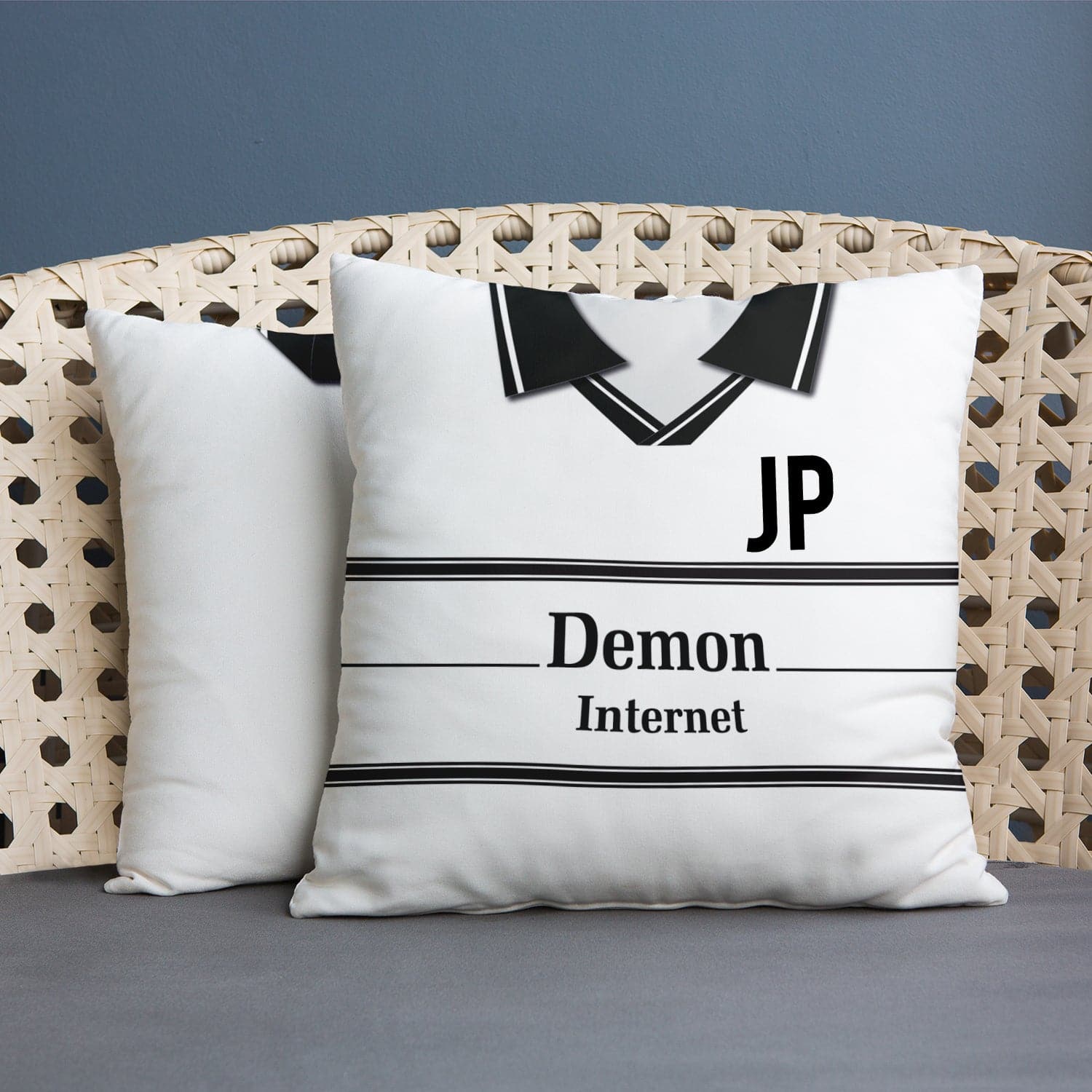 Fulham - 2000 HOME Shirt - 45cm or 61cm Retro Cushion