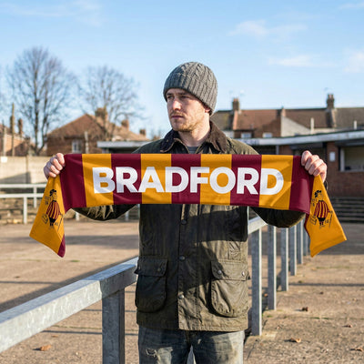 Bradford - City Gent - Knitted Eyelet Football Scarf