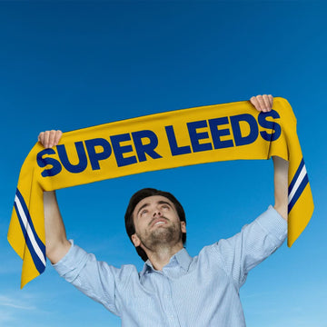 Super Leeds - Knitted eyelet football scarf