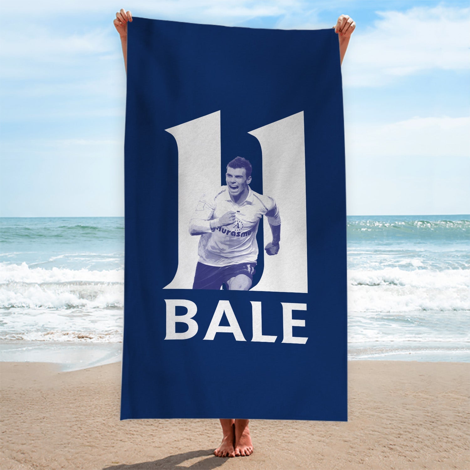 Totts Bale 11 - Football Legends - Beach Towel - 150cm x 75cm
