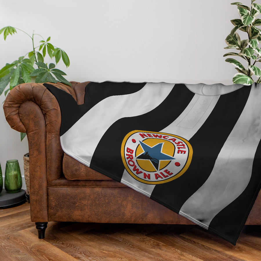 Retro Football Factory - Personalised Fleece Blankets - Newcastle 1996