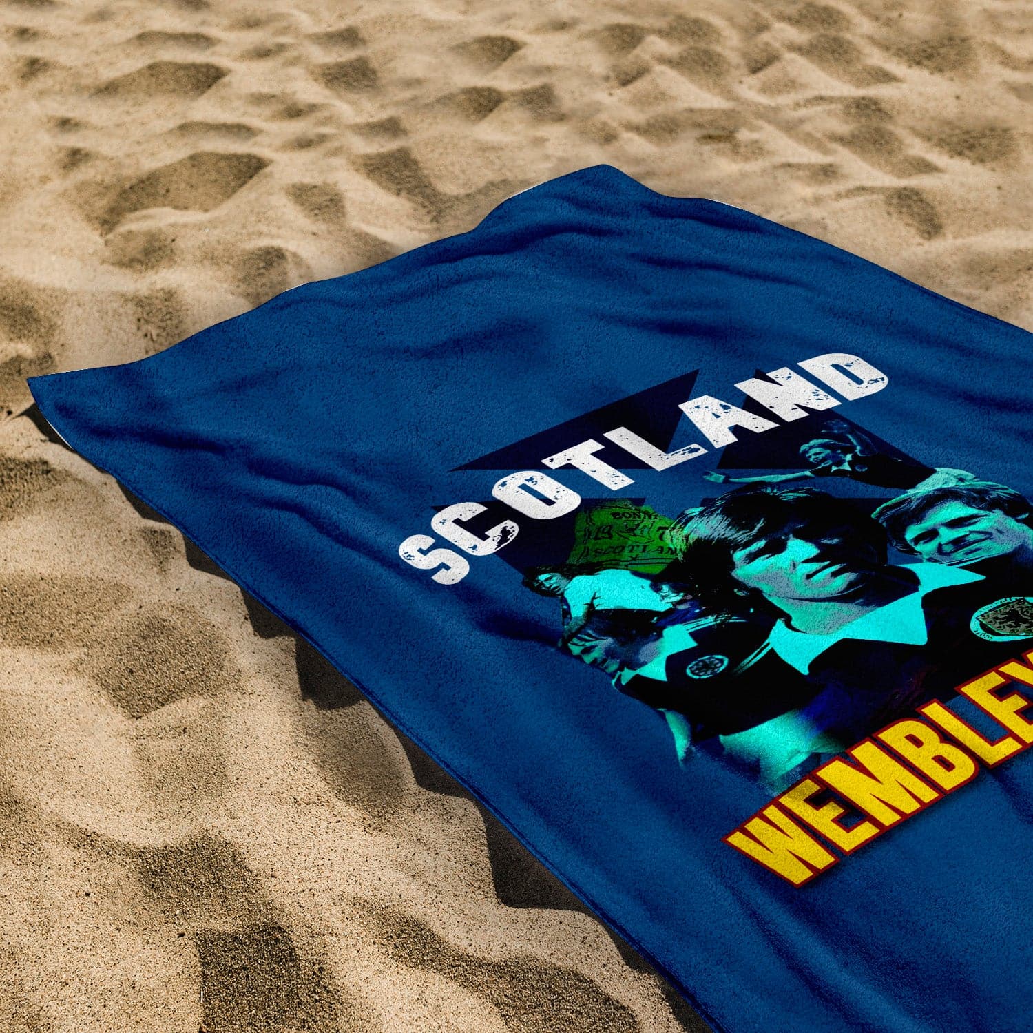 Scotland 1977 Wembley Beach Towel 150cm X 75cm scotland-1977-wembley-beach-towel-150cm-x-75cm