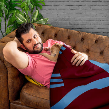 Burnley - 1975 Home Shirt - Retro Fleece Blanket